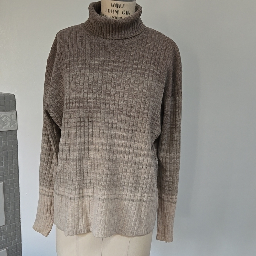 Evan Picone Cream and Tan Turtleneck Sweater with Cowl Neck
